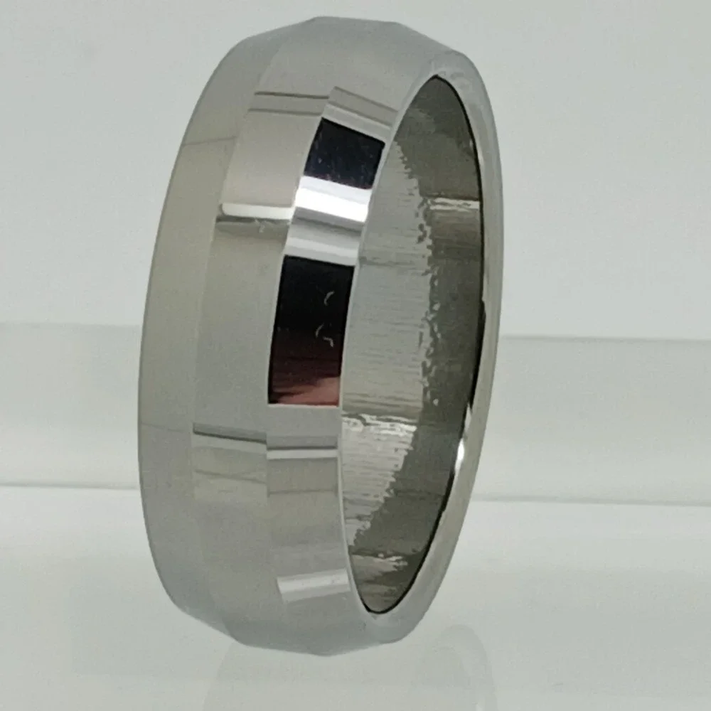 Vintage Tungsten Carbide 8mm Beveled Edge Ring Mens Size 11.5 Silver Tone Y2K